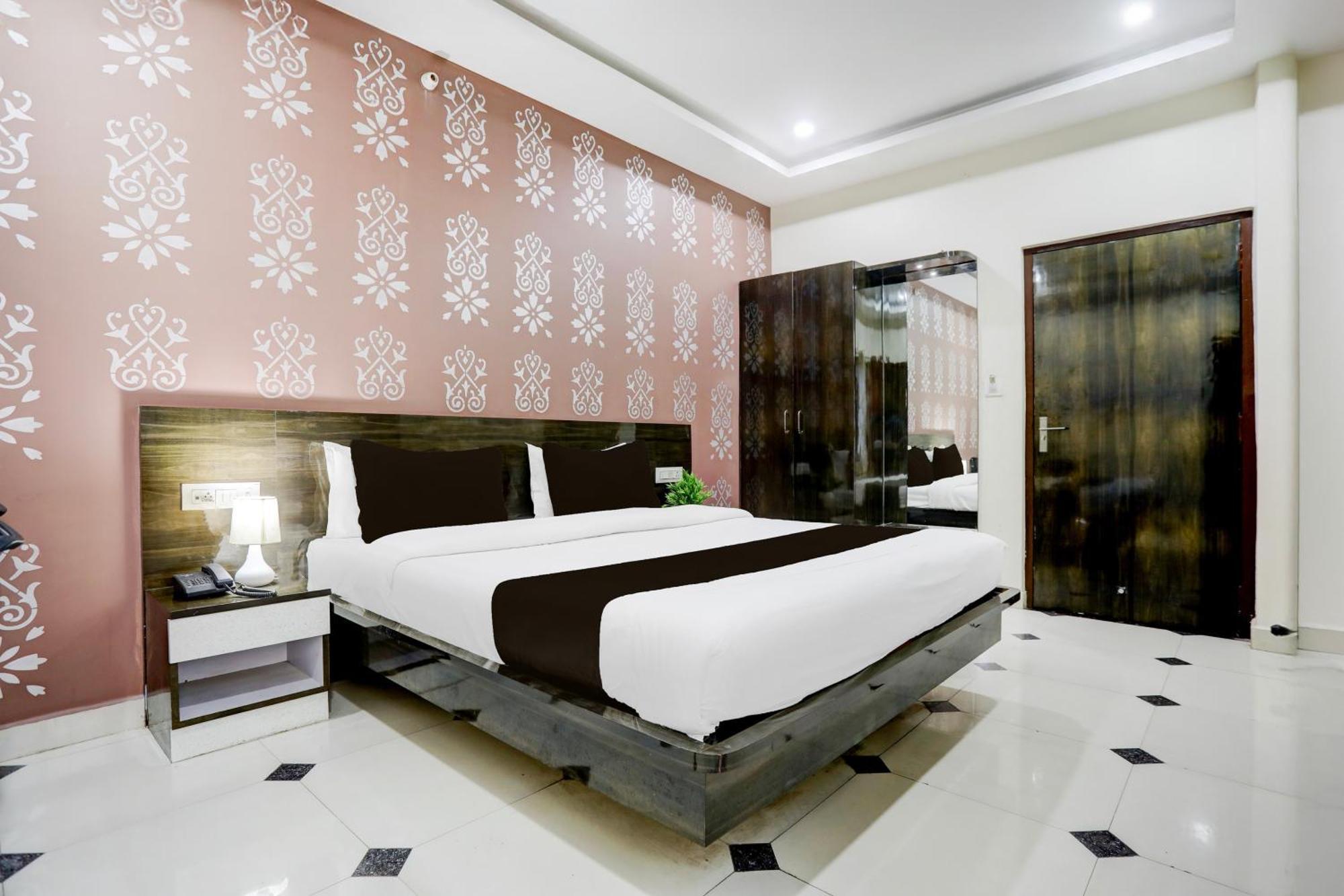 Hotel Super Townhouse Gida Near Rto Office Gorakhpur Exterior foto